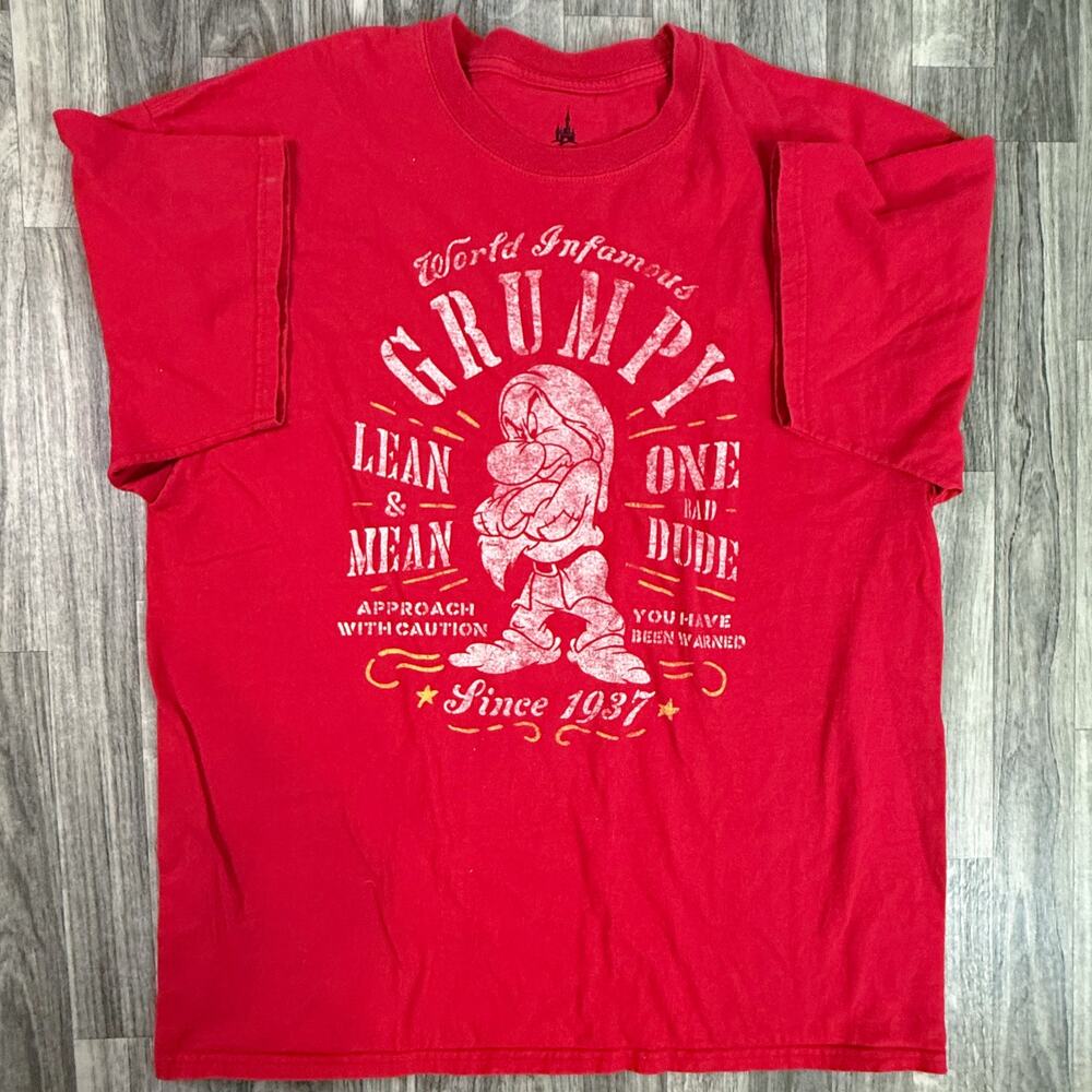 World Infamous GRUMPY Lean & Mean Disney Parks T Shirt 2XL Hanes Authentic